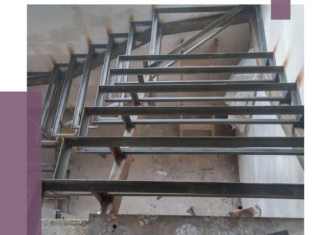 Демонтаж лестниц в Холмске от 4314 руб. 