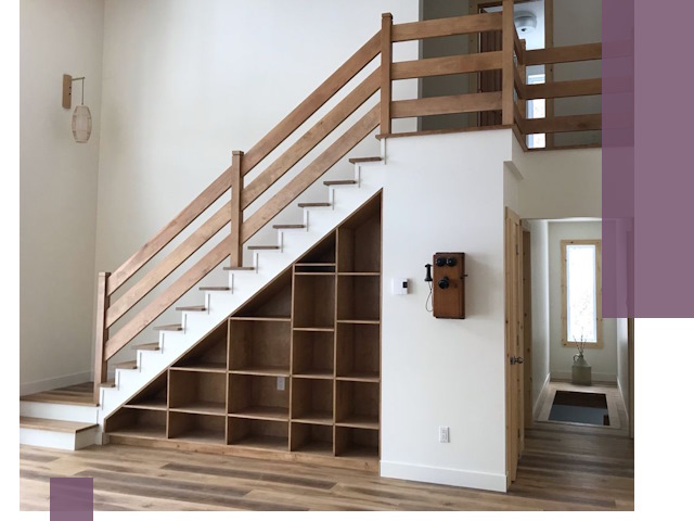 Монтаж деревянных лестниц под ключ в Холмске, качественно и быстро