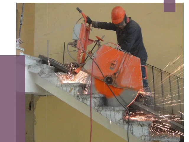 Демонтаж бетонных лестниц в Холмске от 4622 руб. за м2 | ПРОЛЁТ-Хлм