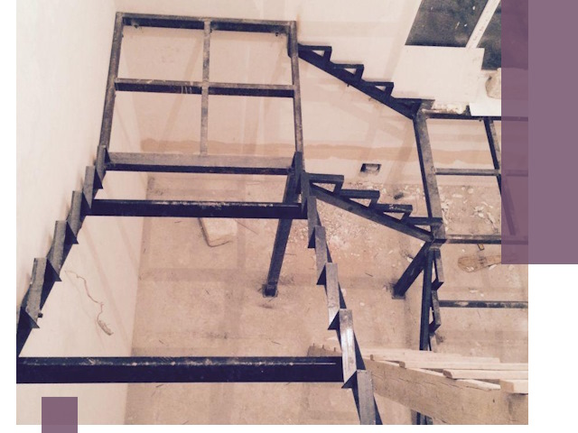 Монтаж лестниц на металлокаркасе в Холмске быстро и качественно