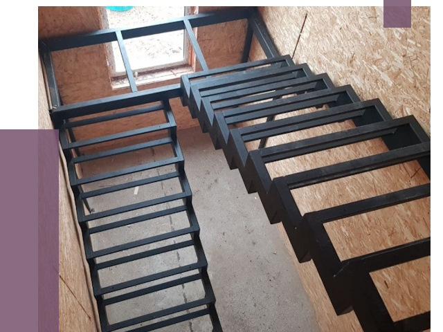 Демонтаж лестниц на металлокаркасе в Холмске от 7395 руб. за м²