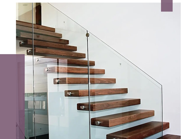 Стеклянные перила для лестницы в Холмске от 14893 руб.