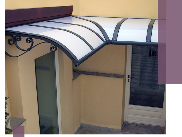 Монтаж козырьков любой сложности в Холмске под ключ